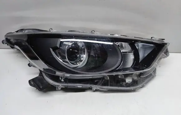 Toyota Yaris XP210 Headlight/headlamp K06eu
