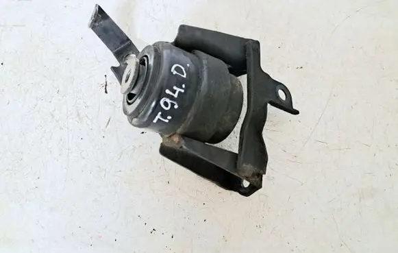 Toyota Corolla Verso AR10 Engine mount bracket