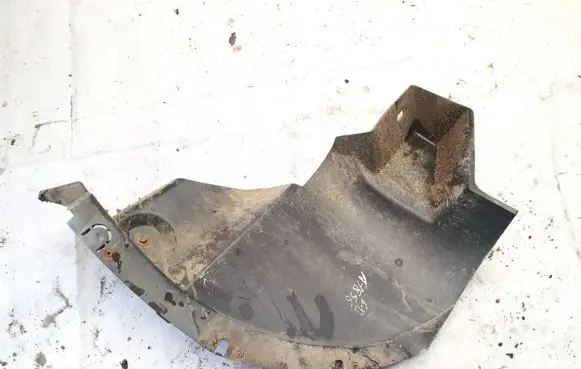 Mazda CX-7 Engine splash shield/under tray eg2150341 eg21-50341