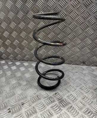 Nissan Juke I F15 Front coil spring