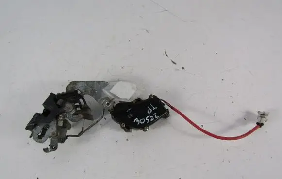 Suzuki Swift Cultus Rear door lock 