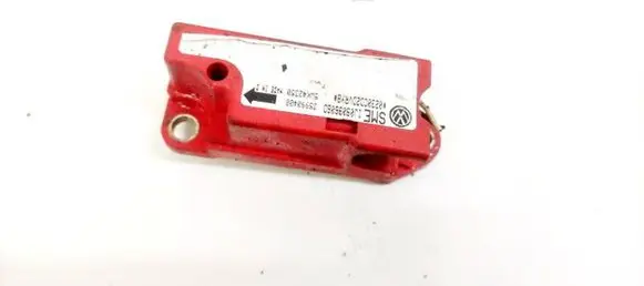Volkswagen Golf IV Airbag deployment crash/impact sensor 1J0909606D 5WK42350