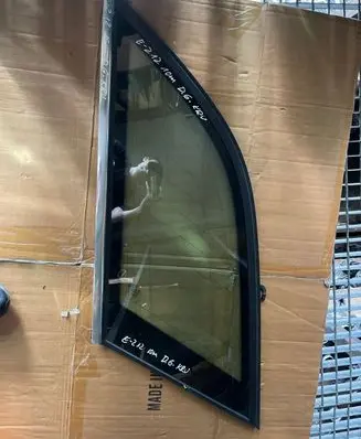 Mercedes-Benz E W212 Rear side window