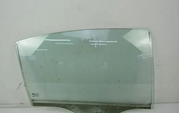 Opel Vectra C Rear door window glass 