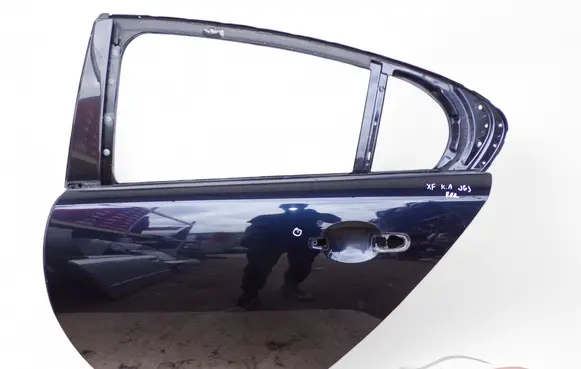 Rear door