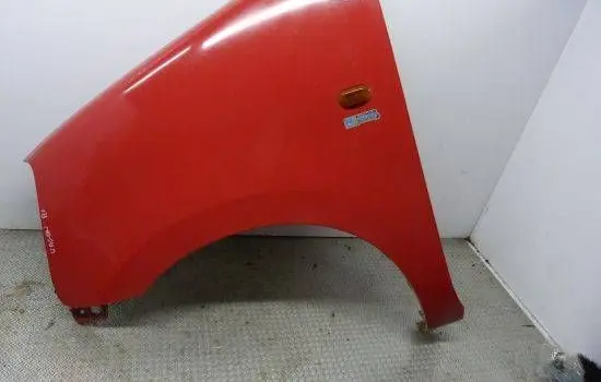 Suzuki Wagon R+ Fender