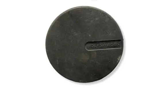 Volkswagen Golf II Original wheel cap 321601151D