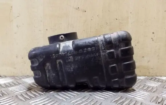 Opel Frontera B Intake resonator 897140411