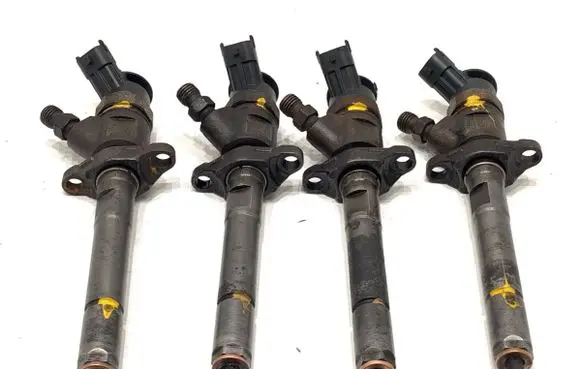 Peugeot Partner Fuel injectors set 0445110311