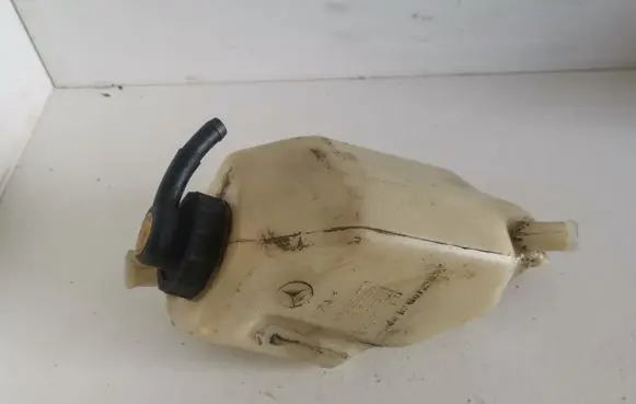 Mercedes-Benz E W210 Power steering fluid tank/reservoir