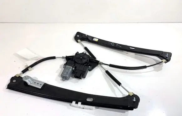 Skoda Kamiq Front door window regulator with motor 2Q1959405G