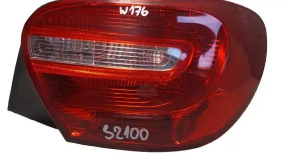 Mercedes-Benz A W176 Rear/tail lights