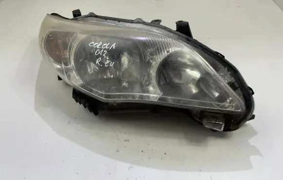 Toyota Corolla E140 E150 Headlight/headlamp