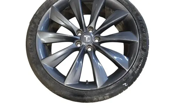 Tesla Model S R21 alloy rim 101733700B 101733701B