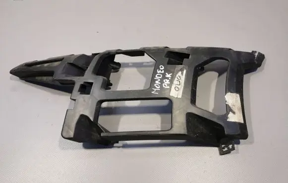 Ford Mondeo MK IV Front bumper mounting bracket