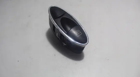 Mercedes-Benz E W211 Electric window control switch
