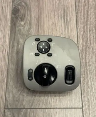 Mercedes-Benz C W203 Light switch A2035450404 24406574708 04058508