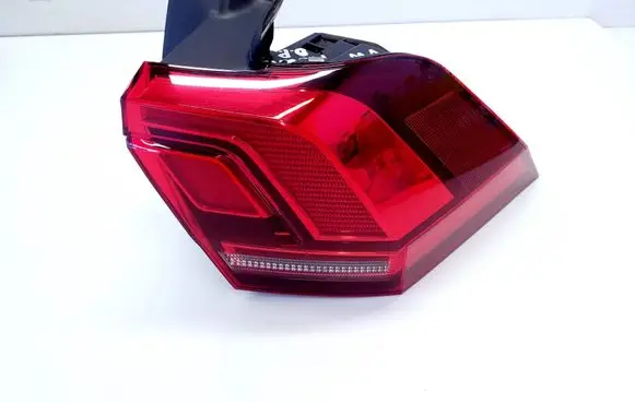 Volkswagen Tiguan Rear/tail lights 2SD012519
