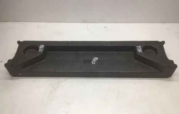 Opel Insignia A Other trunk/boot trim element 13305923 330812785