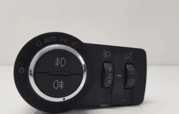 Opel Insignia A Light switch 13268702