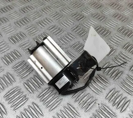 Nissan Leaf II (ZE1) Air conditioning (A/C) expansion valve 4433101360