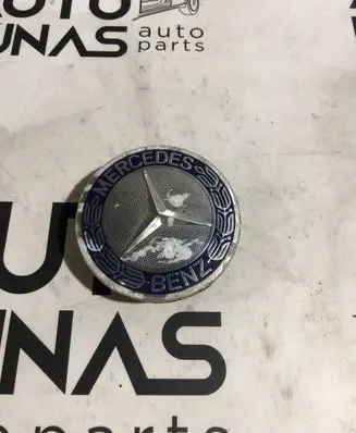 Mercedes-Benz E W212 Original wheel cap A1714000025