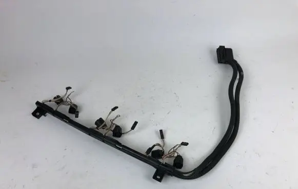 BMW X4 F26 Fuel injector wires 7589639 58650910