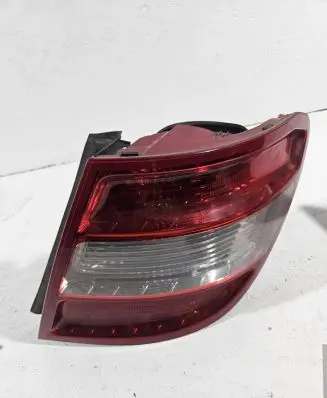 Mercedes-Benz C W204 Rear/tail lights 2048203664R 2048203664