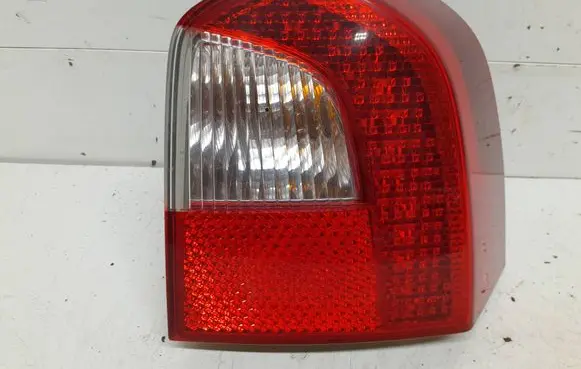 Volvo V70 Rear/tail lights 31276840