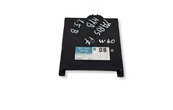 Toyota Yaris Other control units/modules 892210D470 MB2380009281