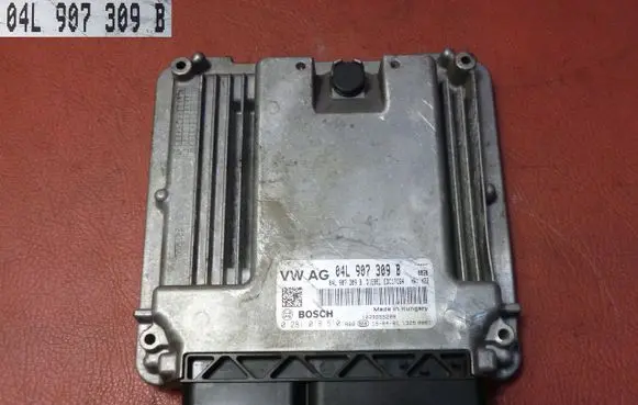 Volkswagen Golf VII Engine control unit/module 04L907309B 0281018510