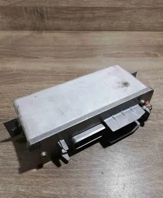 BMW 5 E34 ABS control unit/module 0265103047