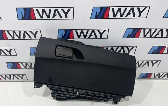 BMW 1 F20 F21 Glove box