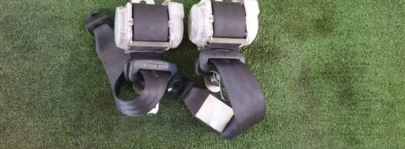 Suzuki Swift I Front seatbelt 84980-62JA