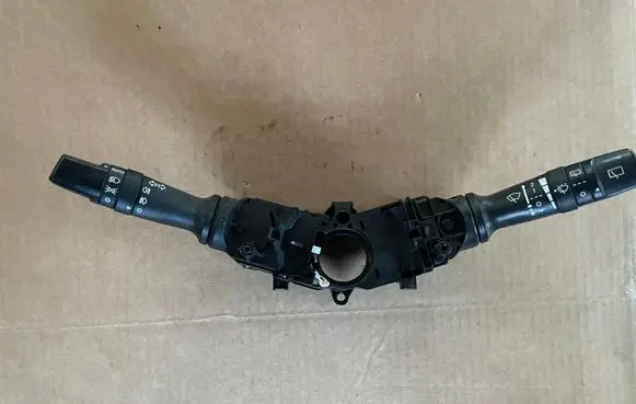 KIA Sorento Wiper speed switch 