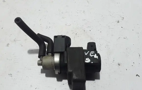 Renault Vel Satis Turbo solenoid valve 8200270451