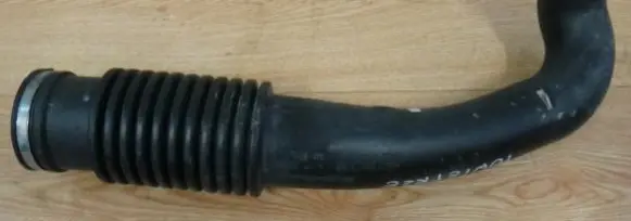 Ford Focus Intercooler hose/pipe 3246610