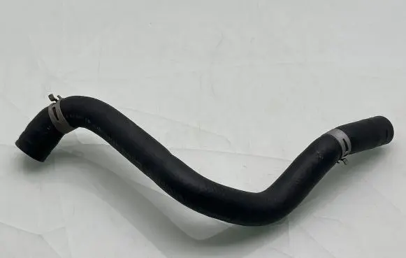 Toyota RAV 4 (XA50) Engine coolant pipe/hose 1657125080