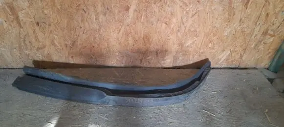 Opel Astra H Front bumper lip 13238560