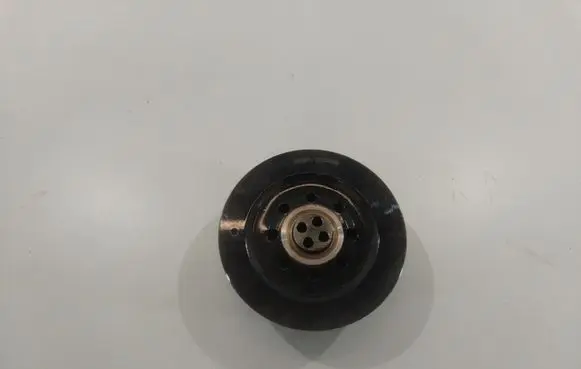 BMW 3 E90 E91 Crankshaft pulley 11238511371
