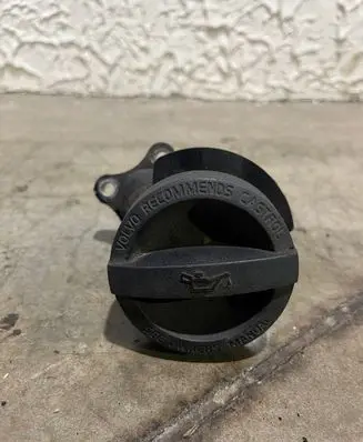 Volvo XC60 Oil filler cap 31330189