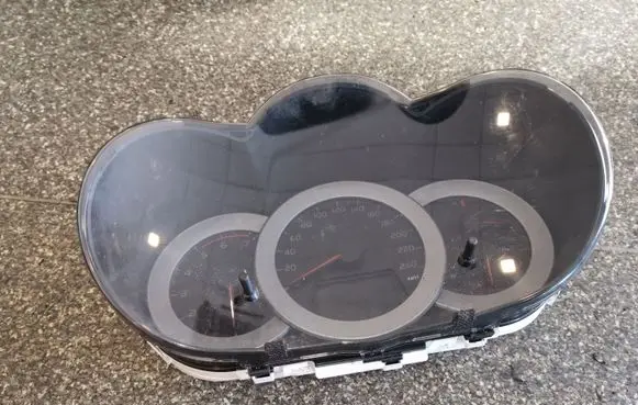 Toyota RAV 4 (XA30) Speedometer (instrument cluster) 8380042D03 2574403330