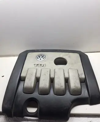 Volkswagen Golf V Engine cover (trim)