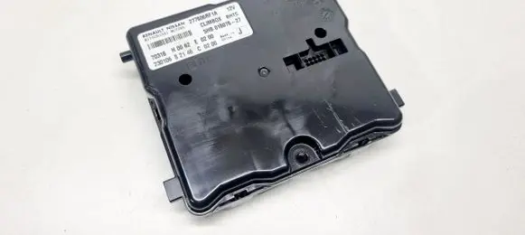 Nissan Qashqai J12 Climate control unit 277606RF1A 277606RF1B