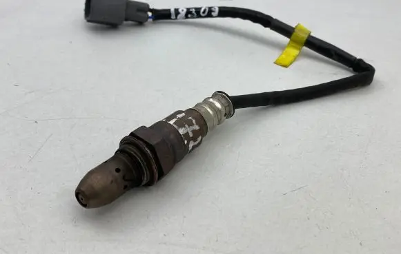 Toyota RAV 4 (XA40) Lambda probe sensor
