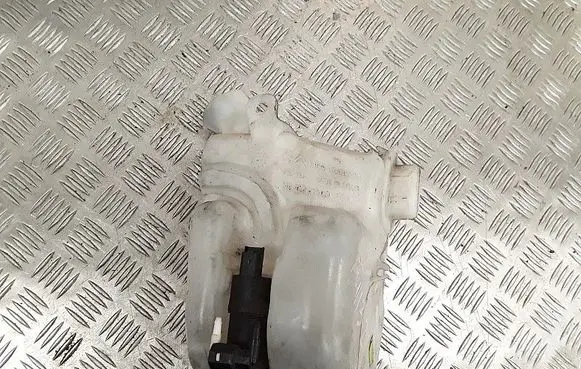 Peugeot 207 Windshield washer fluid reservoir/tank 9648337580
