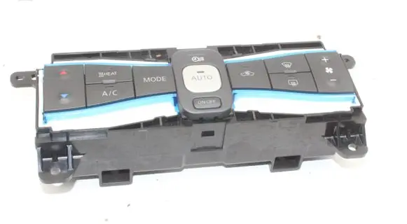 Nissan Leaf I (ZE0) Interior fan control switch 275003NH0C