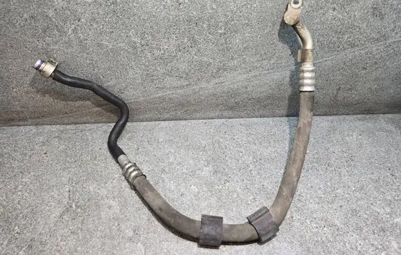 Audi A6 C7 Air conditioning (A/C) pipe/hose 4G0260701J