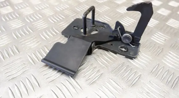 Porsche Cayenne (92A) Engine bonnet/hood lock/latch loop/hook 7P5823480A