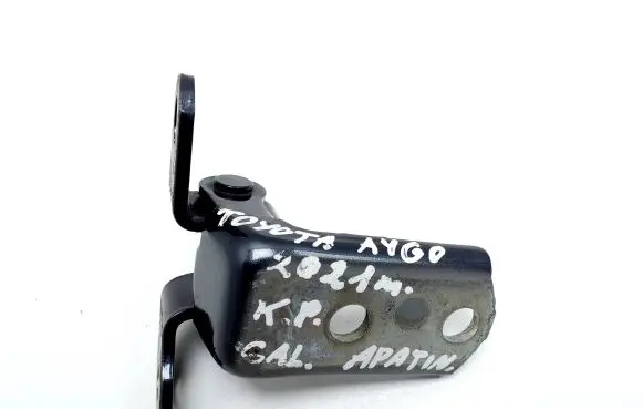 Toyota Aygo AB40 Rear door lower hinge